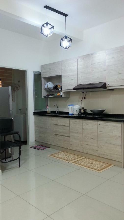 Az Homestay @ Southville City Bangi Zewnętrze zdjęcie